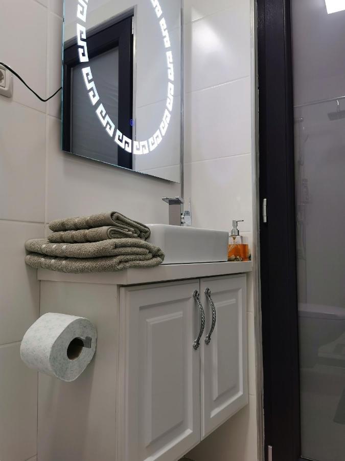 White Studio Кымпулунг-Молдовенеск Экстерьер фото